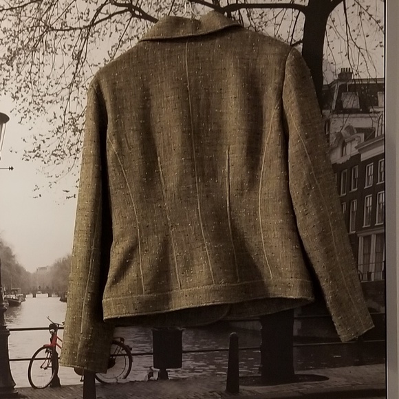 Brown tweed jacket size 8P (petite) - Picture 2 of 5
